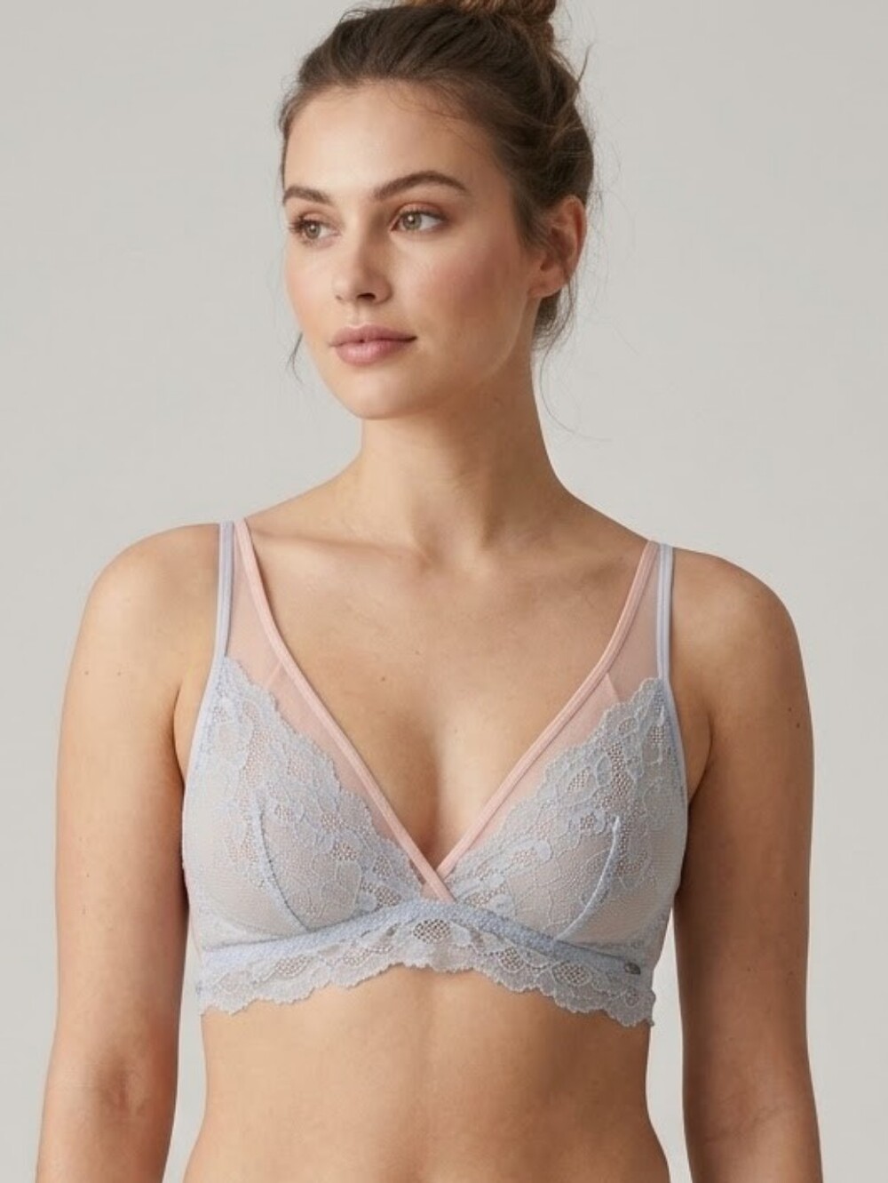 La Vie En Rose Lace Bralette in Light Blue and Blush